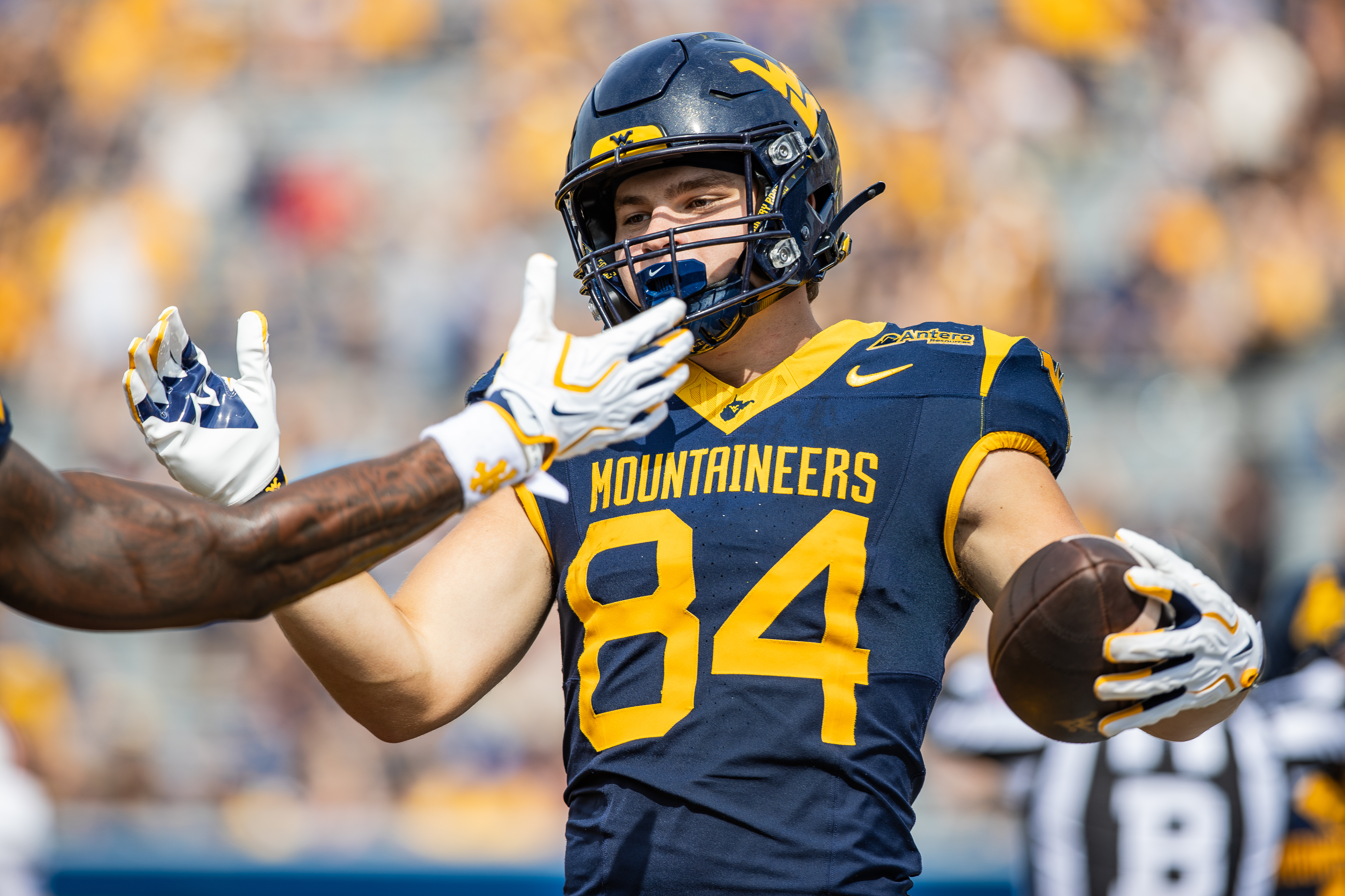 WVU football TE Ryan Ward discusses challenges blocking for QB Michael Hawkins Jr.